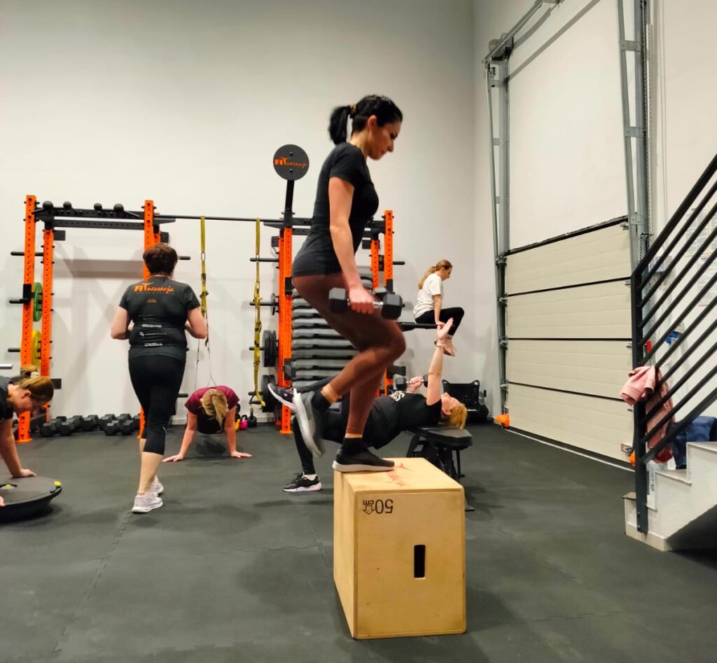 Centrum Fitnessacja sala e1761737906115